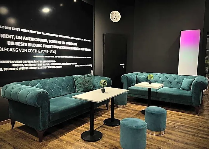 彩色酒店 3*
