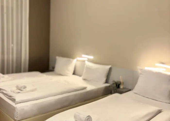 Hotel Colour 3*